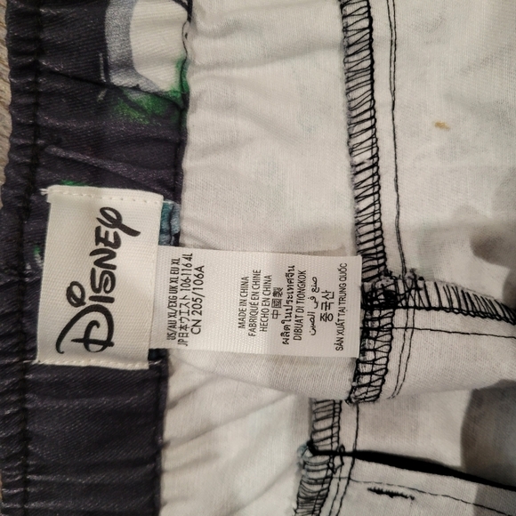 Disney Men's Black Graphic Pants - Picture 4 of 16